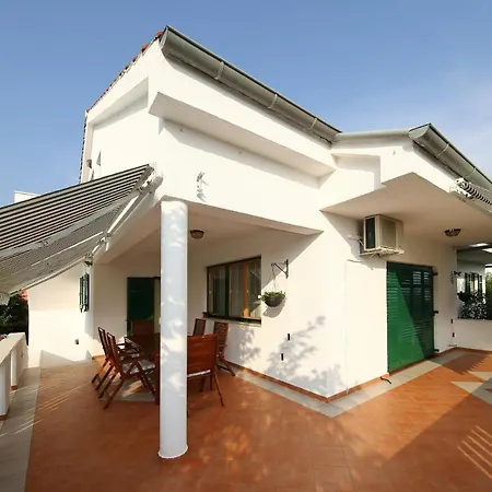 펜션 My Dalmatia - Beatrice With Private Swimming Pool