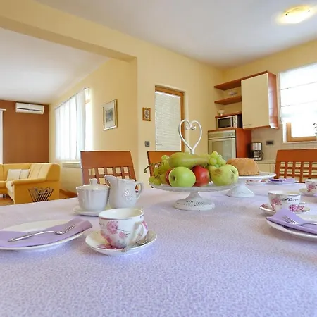 My Dalmatia - Beatrice With Private Swimming Pool Holiday home
