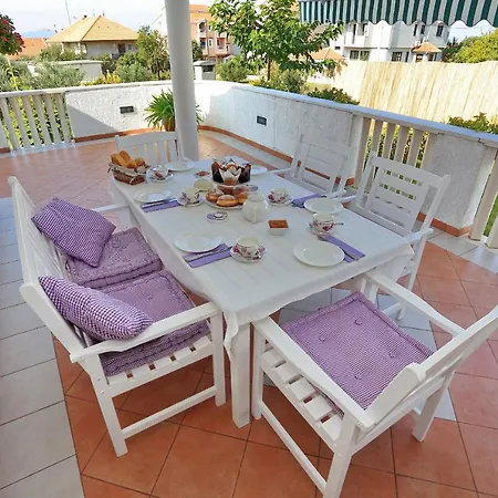 My Dalmatia - Beatrice With Private Swimming Pool 펜션
